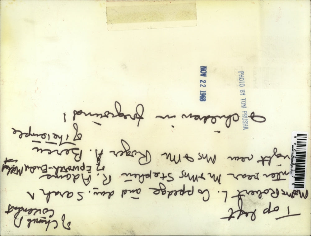 1968 Press Photo Church Holiday Gathering