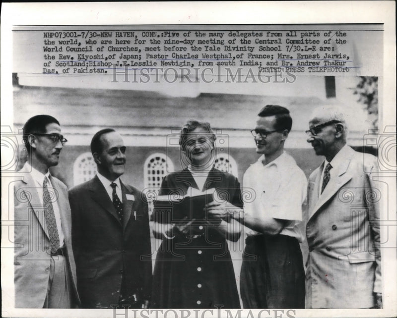 Load image into Gallery viewer, 1957 Press Photo Delegates From Around The World Meet For 9 Day Meeting
