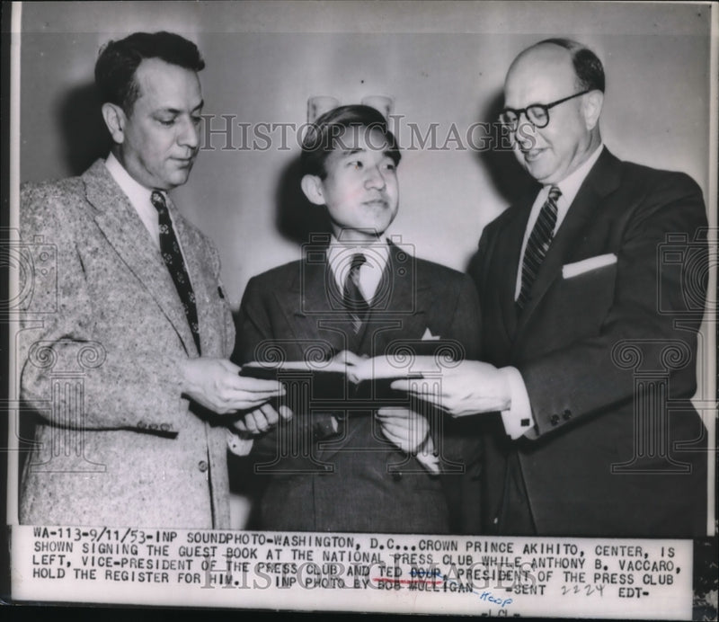 Load image into Gallery viewer, 1953 Press Photo Crwon Prince Akihito Signs Guest Book At Press Club
