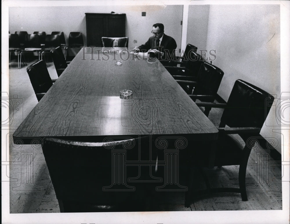 1964 Press Photo Saul Stillman Bd of Elections