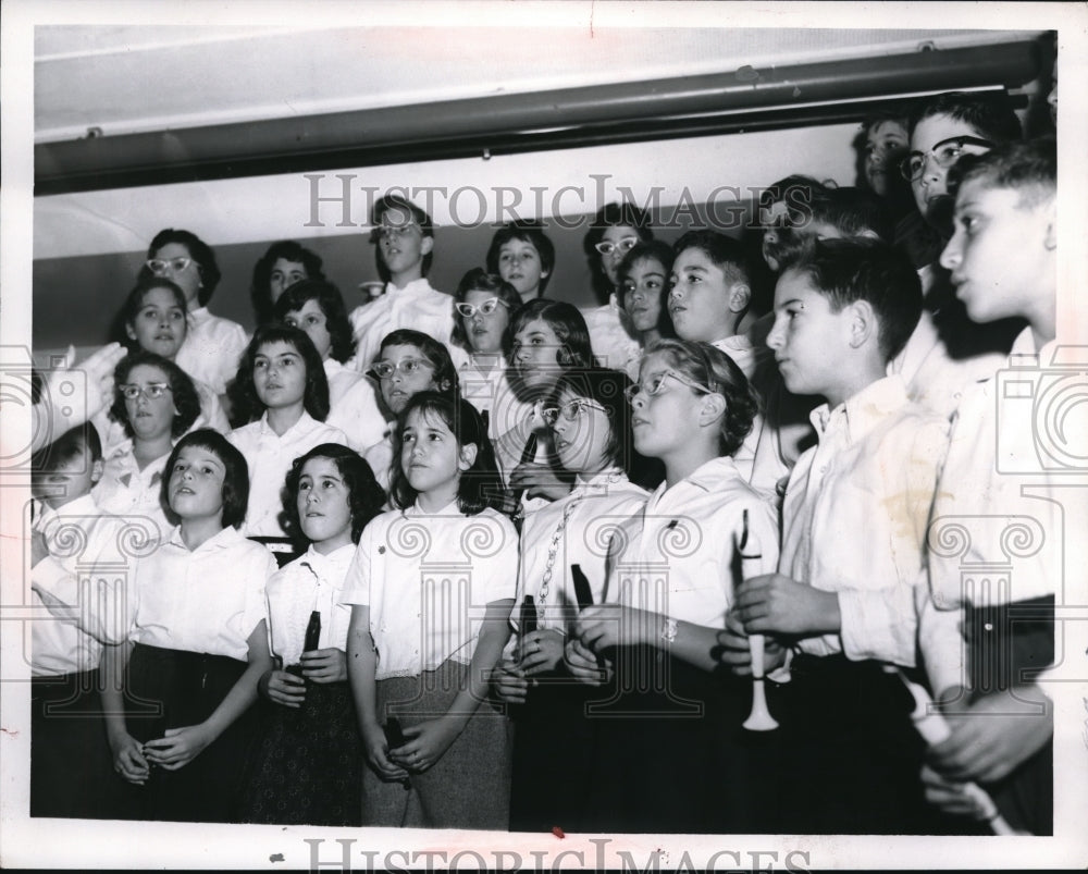 1959 Press Photo Belvoir School Student Choir, Rainbow Hospital.