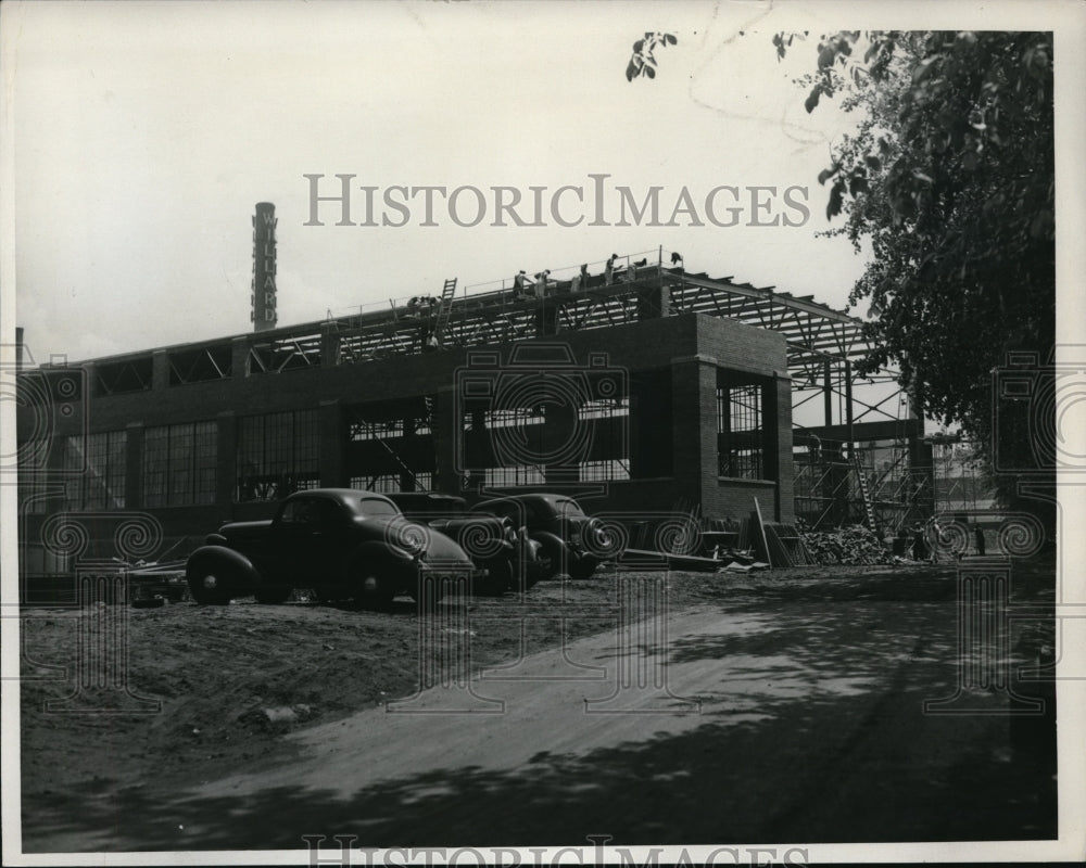 Press PhotoCIO pickets at Steel & Tubes Inc permitted A.F. of L men