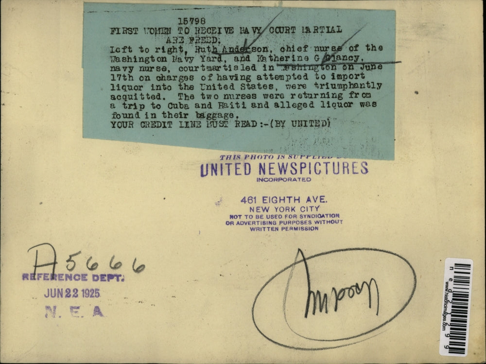 1925 Press Photo Ruth Anderson, Katherine G Clancy Courtmartialed in Washington
