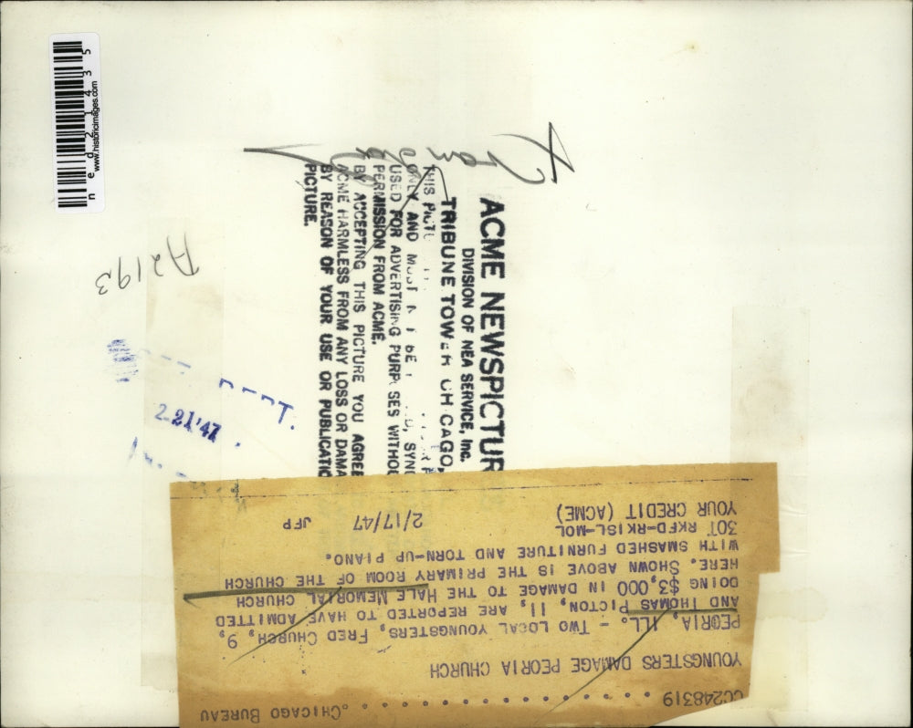 1947 Press Photo Peoria Ill Hale Memorial church vandalized by F Church, T Picto