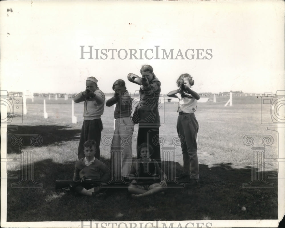 1935 Press Photo Edward H Collister Robert Martui Suzanne Luethi Tom Bayliss