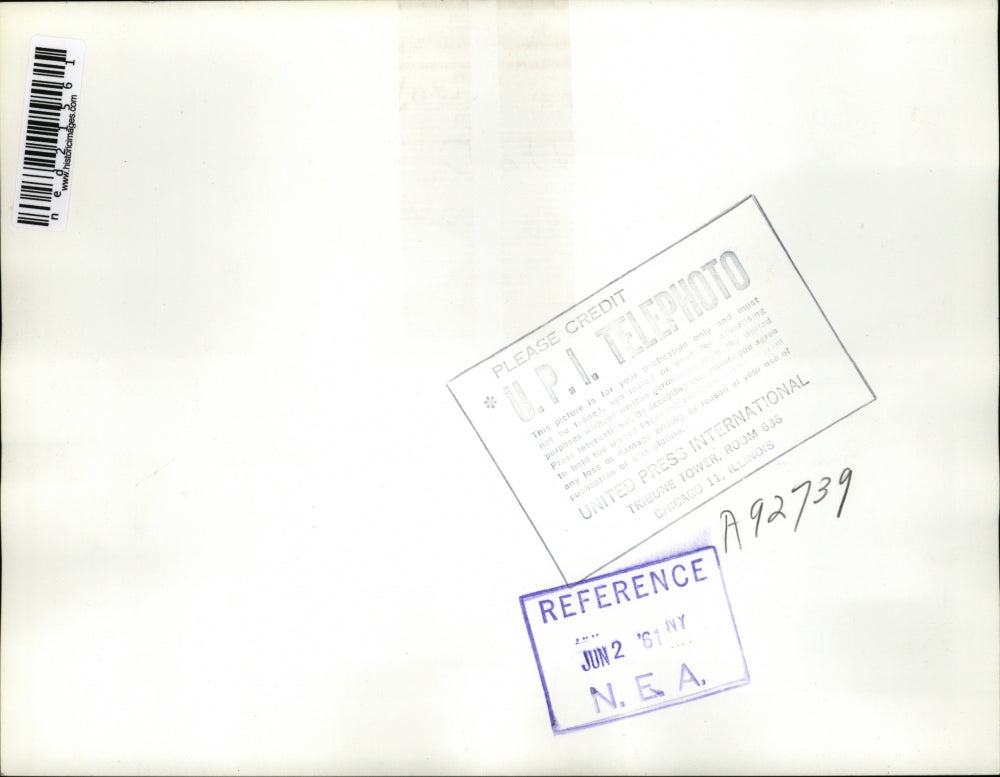 1961 Press Photo Idlewild NYMrs Anna Dowhan & daughter Mrs M Pulta reunited