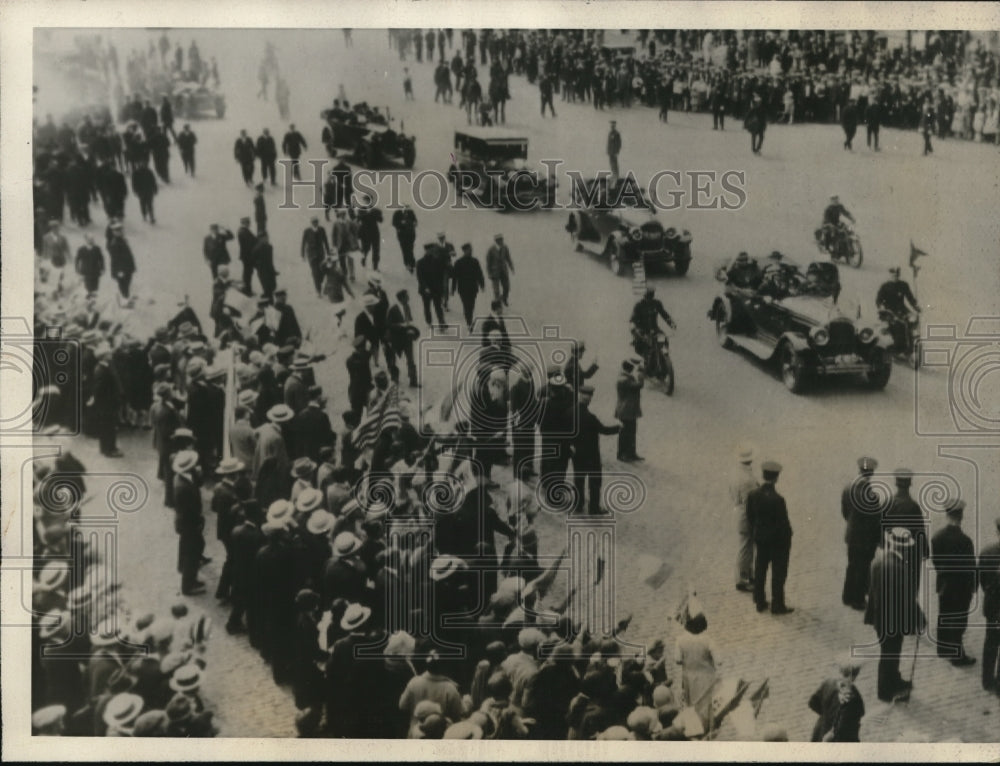 1926 Press Photo New York Photo shows throngs which greeted Cardinal Bonzano