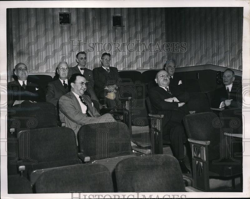 Load image into Gallery viewer, 1951 Press Photo New York Board of Regents View "The Miracle" Catholic Boycott

