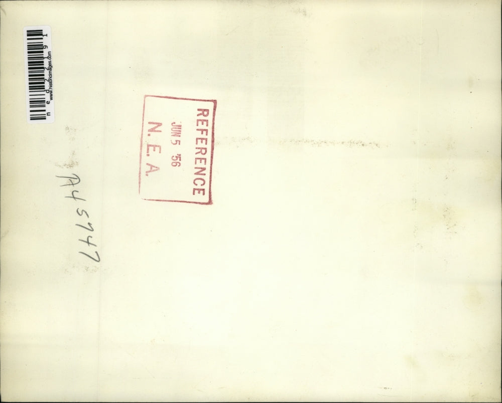 1956 Press Photo Harold Julien speaks to mass meeting called by UAW Dodge Local