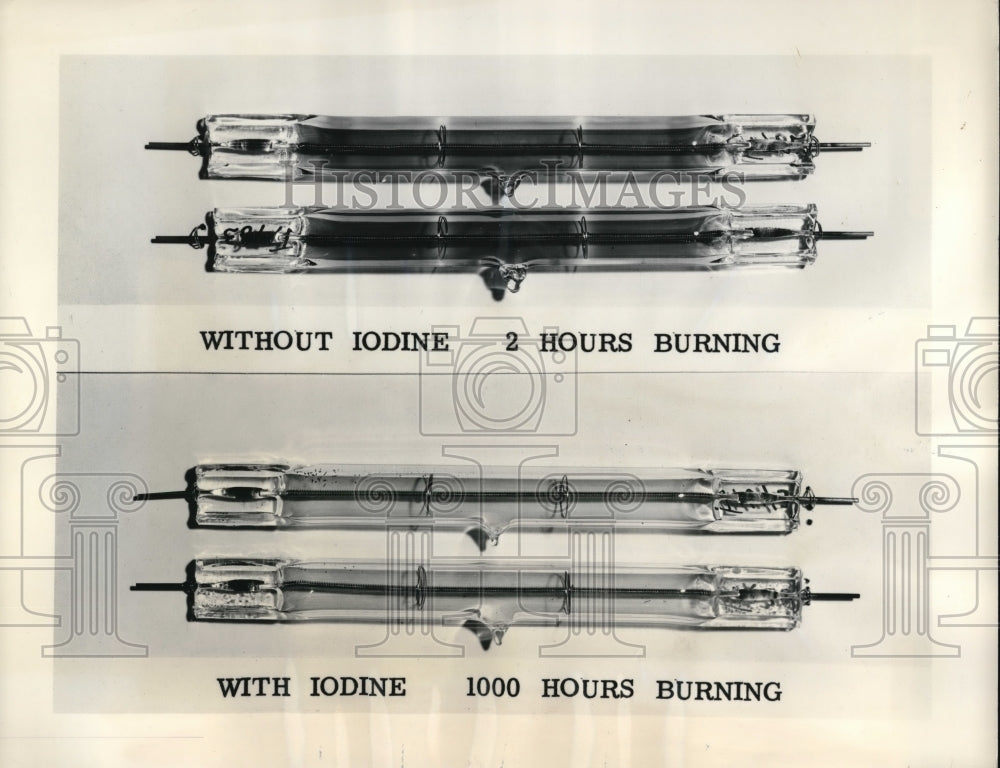 1959 Press Photo General Electric Quartzline Lamps Stop Incandescent Blackening