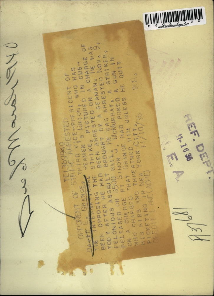 1936 Press Photo David Grange of Int'l Seamen's Union arrested for assault