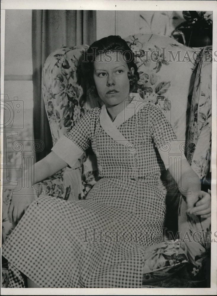 1933 Press Photo Anne Wilde nursemaid at Kemper home in kansas City Mo