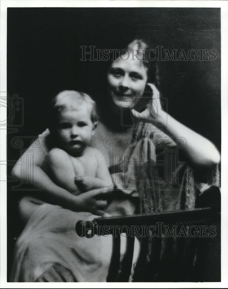 Press Photo Crais-Duncan Collection