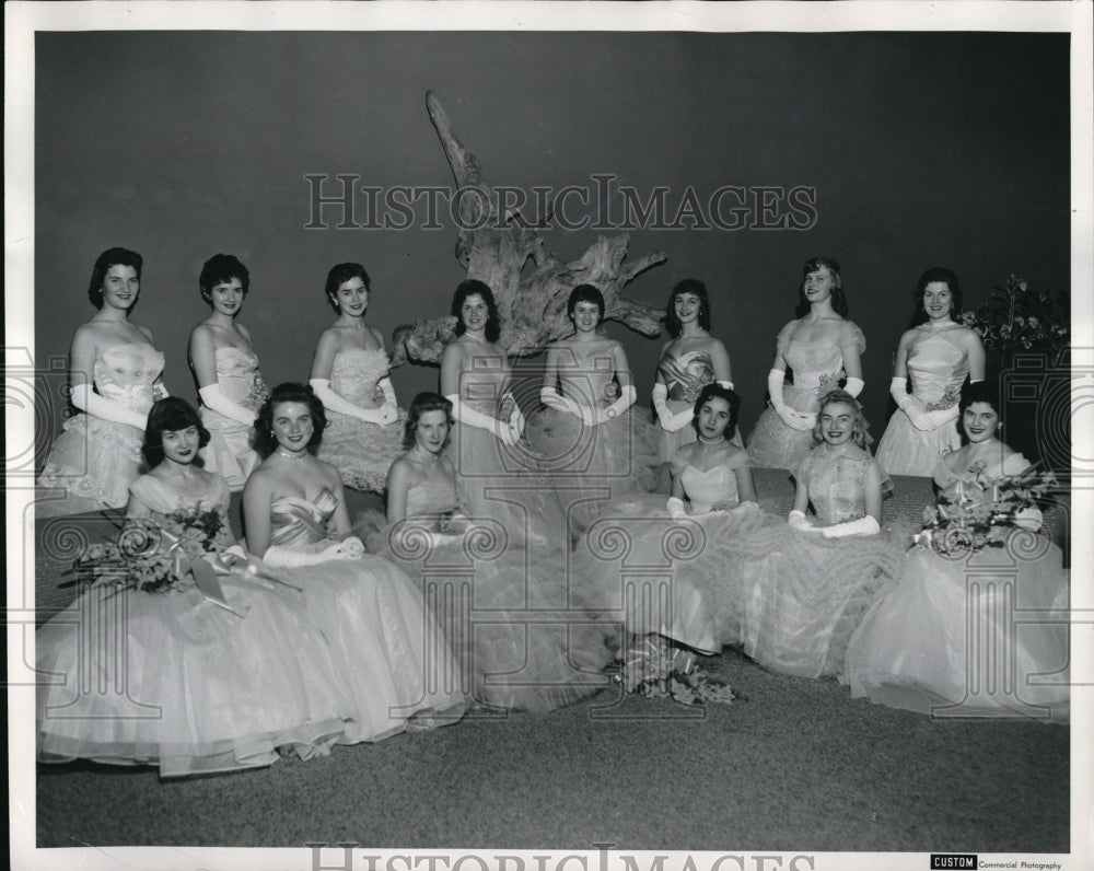 1957 Press Photo 24th Puyallup Valley Daffodil Fetival Smith, Tyson