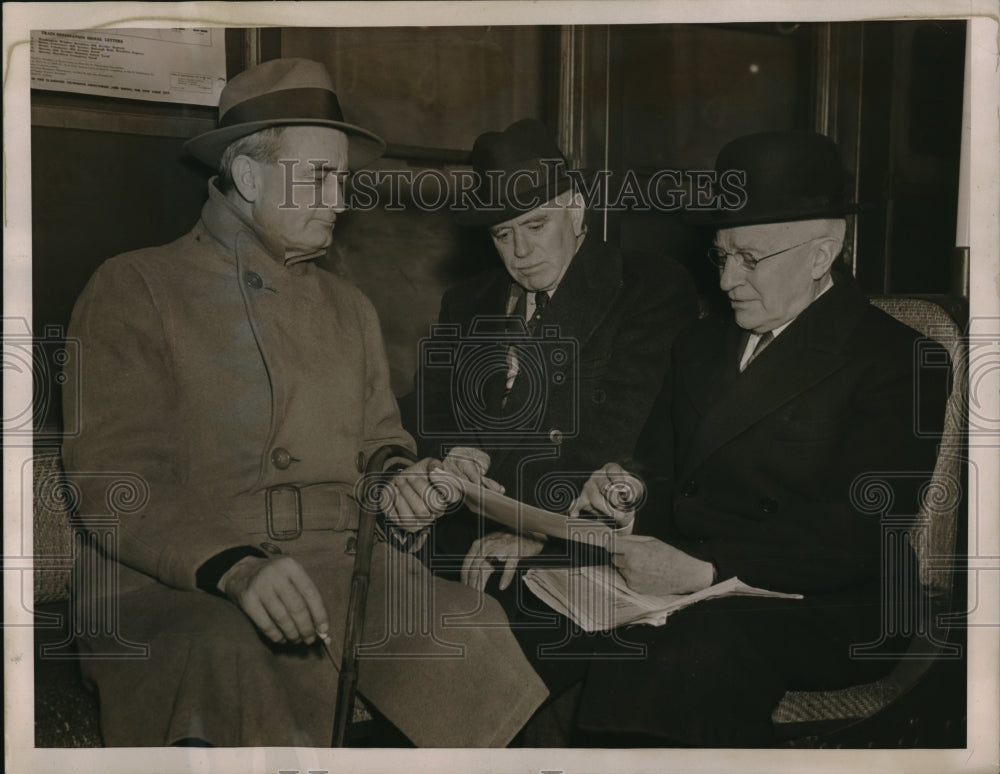 1936 Press Photo Federal Public Works Officials Inspect New Subway Train Tour