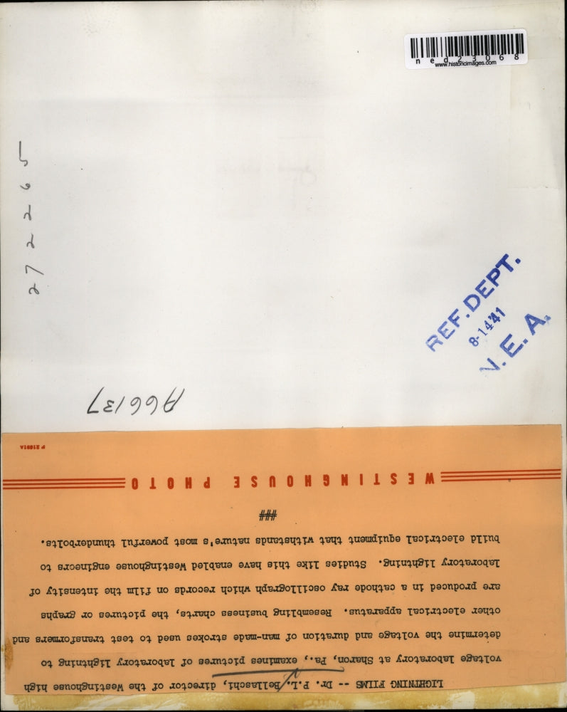 1941 Press Photo Dr. P. L. Bellaschi studies lightning at Westinghouse lab