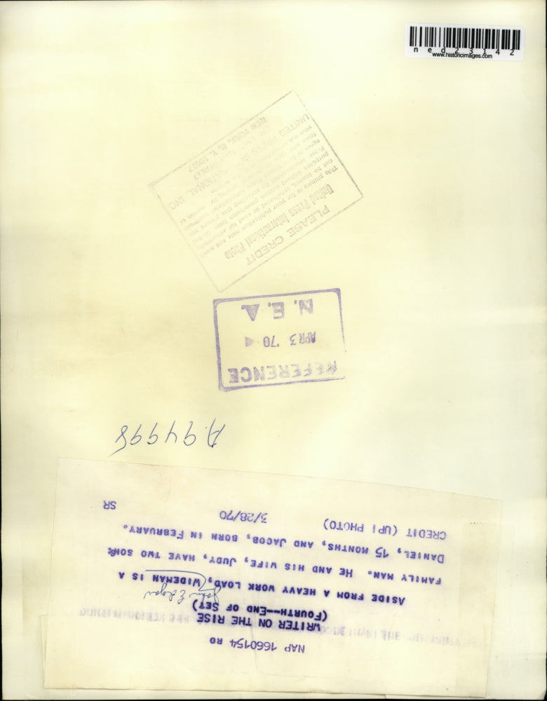 1970 Press Photo Writer John E Wideman with wife Judy & sons Dan, Jacob