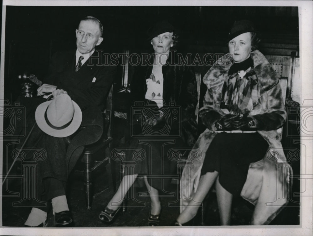 1935 Press Photo Major Charles Shepard with present wife and her daughter Mrs