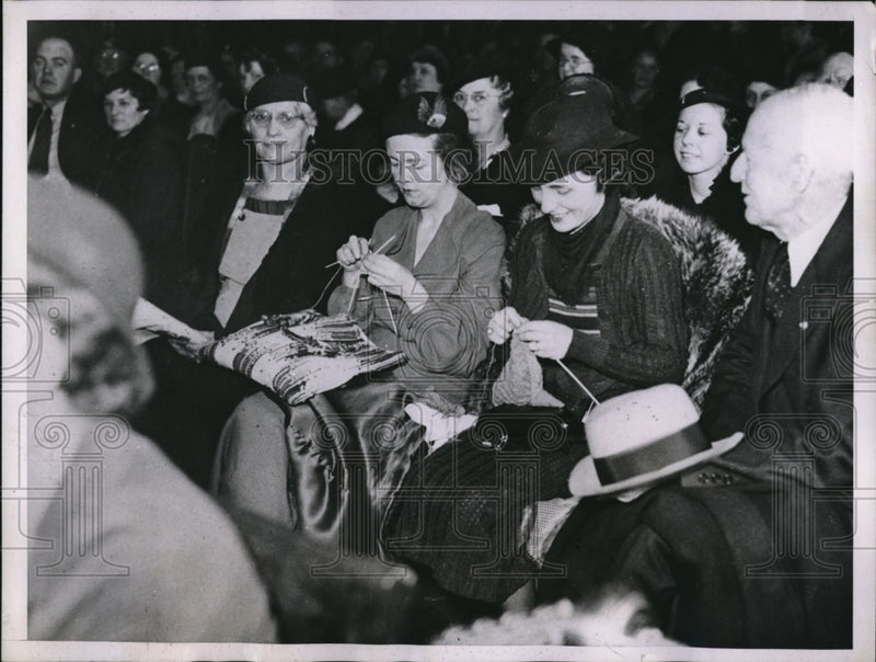 Load image into Gallery viewer, 1935 Press Photo While Major Charles Shepard is on trial for second time for
