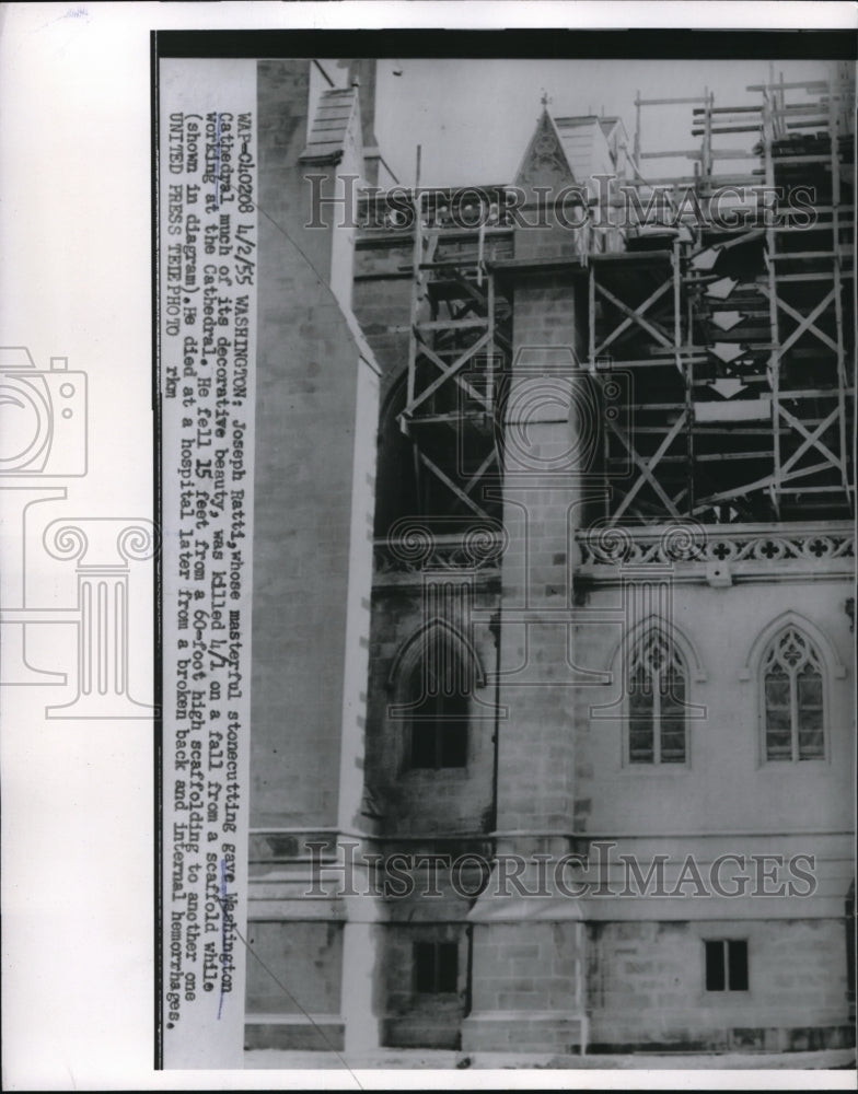 Load image into Gallery viewer, 1955 Press Photo Wash DC Joseph Ratti stonecutter for Cathedral killed in a fall
