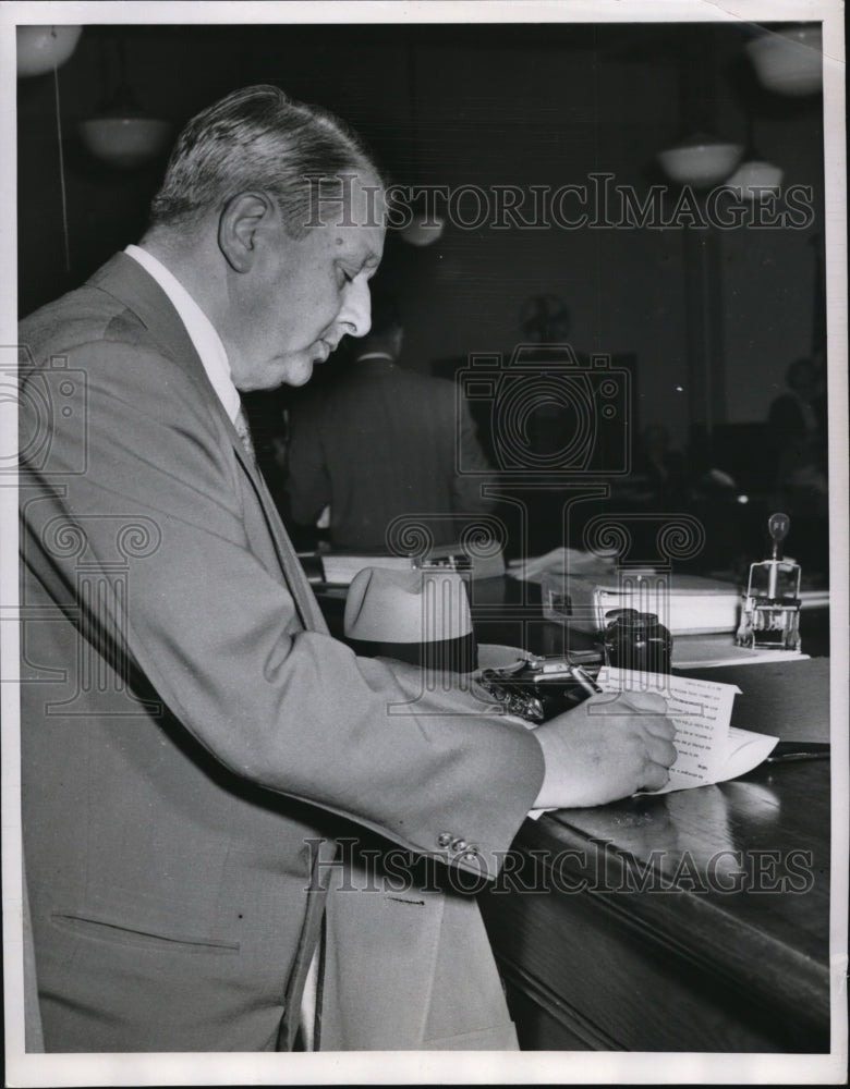 1952 Press Photo John Haderlein Chicago postmaster