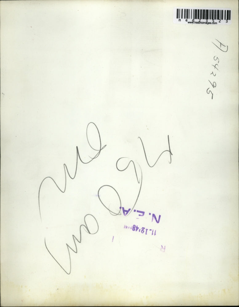 1948 Press Photo Josephine Amber, Companion of Alvin Powell After His Suicide.