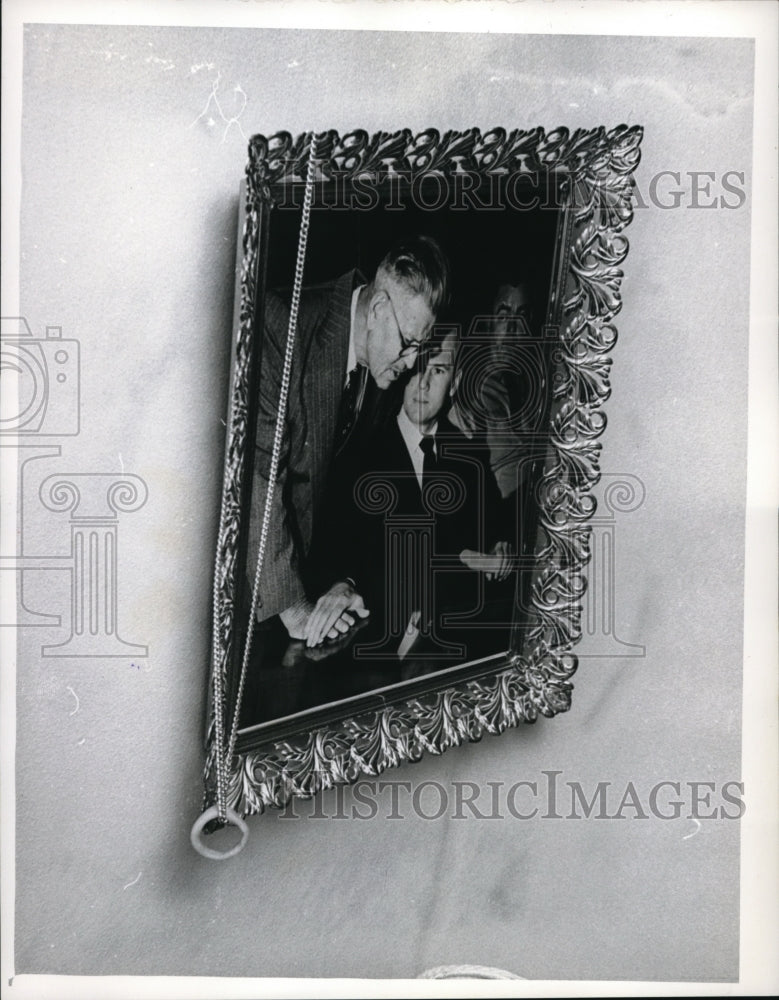 1964 Press Photo Shepard and Father On Wall of Apartment.
