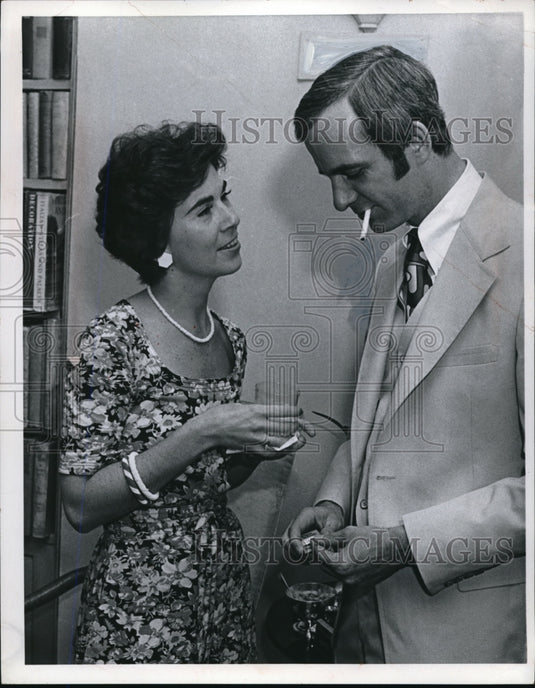 19775 Press Photo Mrs Mebbz Swerz & Jack Brown her date