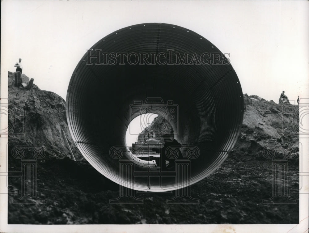1960 Press Photo Construction at Cleveland Ohio Fairview park project