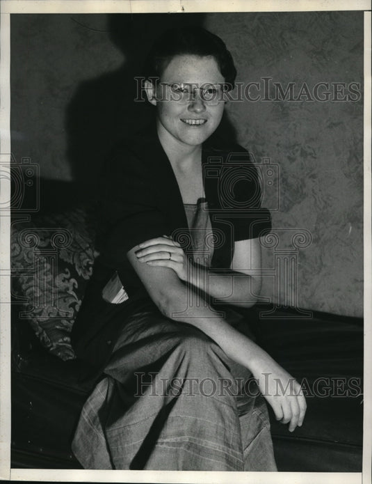 1935 Press Photo Marguerite Fontaine indicted as aide of bandit W. E. Porter