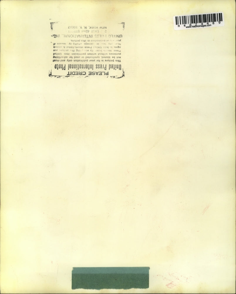 1969 Press Photo San Antoinio Texas officials at zoo say this baby whooping