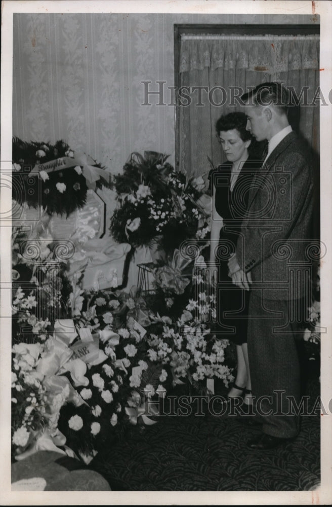1947 Press Photo Mr and Mrs Leo Brand