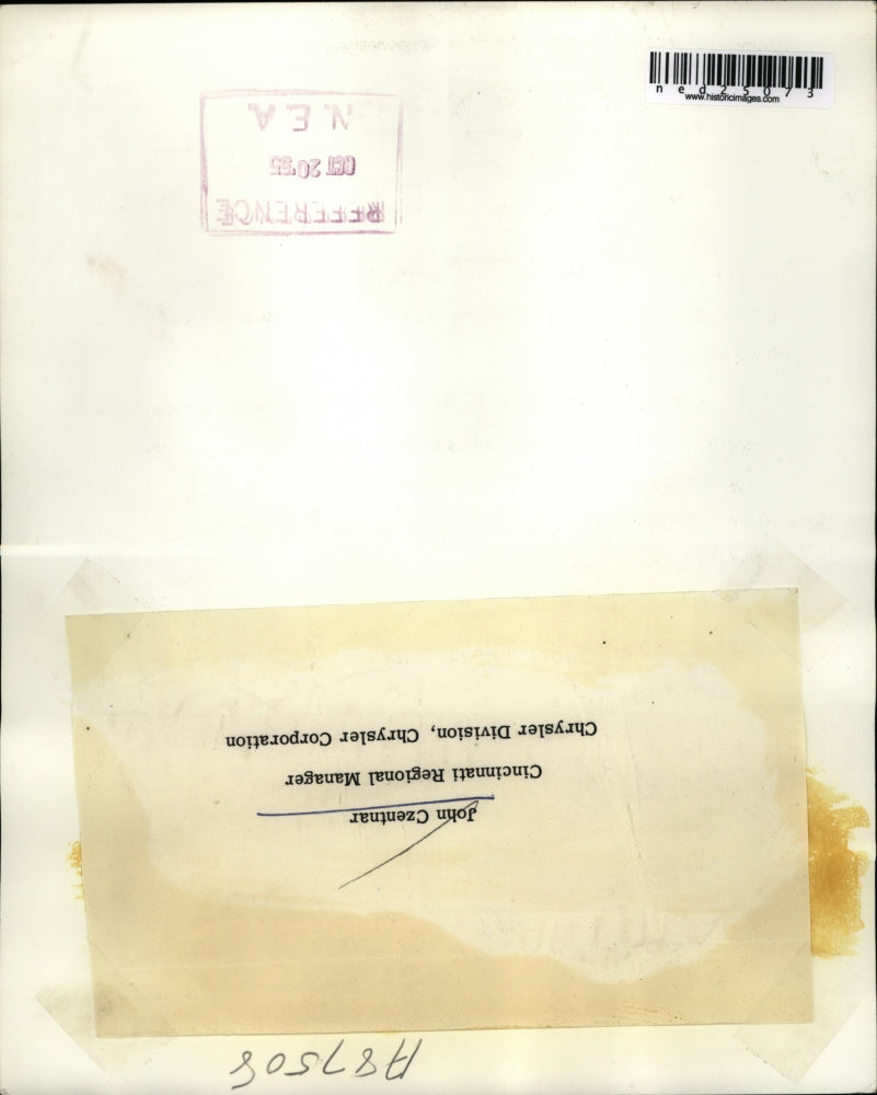 1955 Press Photo John Czentnar Cincinnati Regional Manager for Chrysler