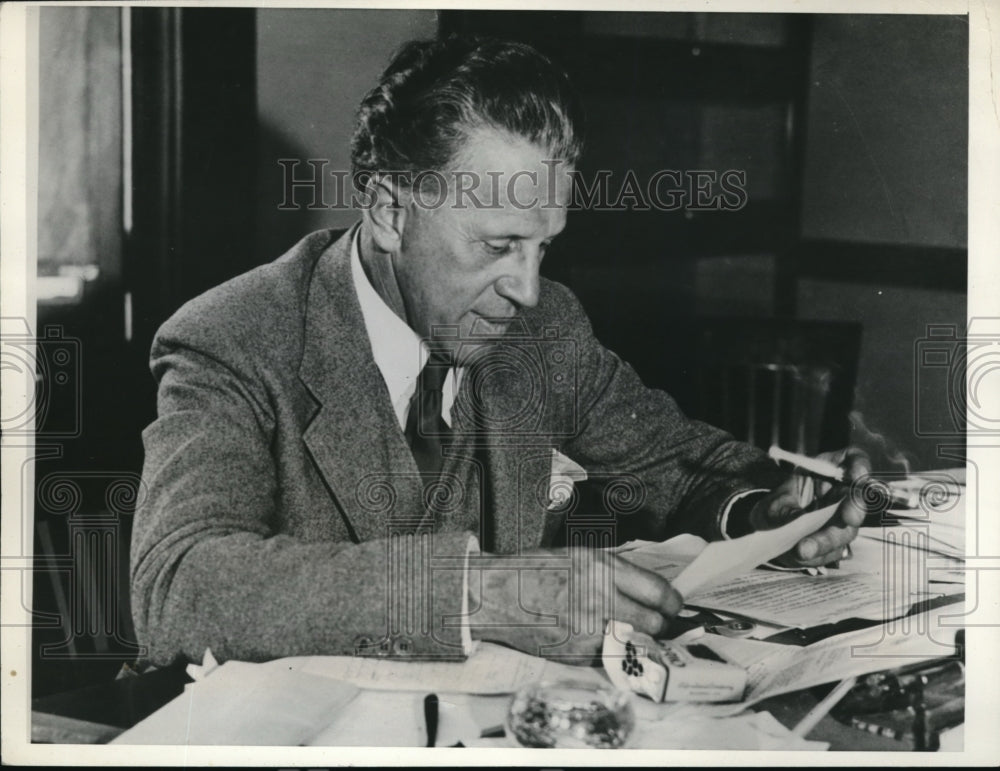 1933 Press Photo George Creel Directs Publicity in Far West for NRA.