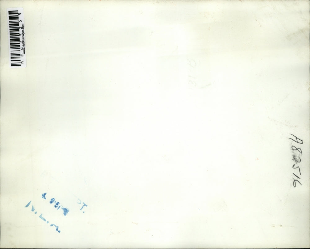 1951 Press Photo Leroy Flanders and Detective Joseph Coogan during questioning