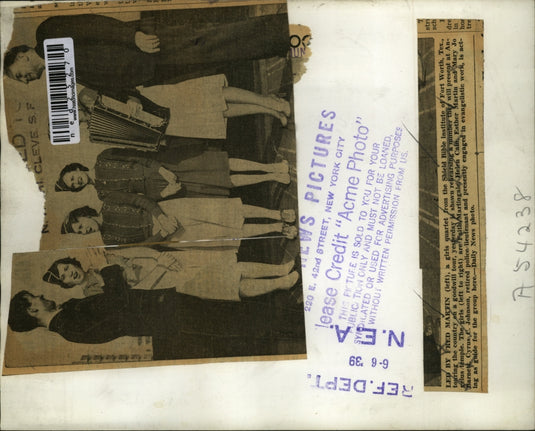 1939 Press Photo Led by Fred Martin a Girls Quartet form the Shield Bible Inst
