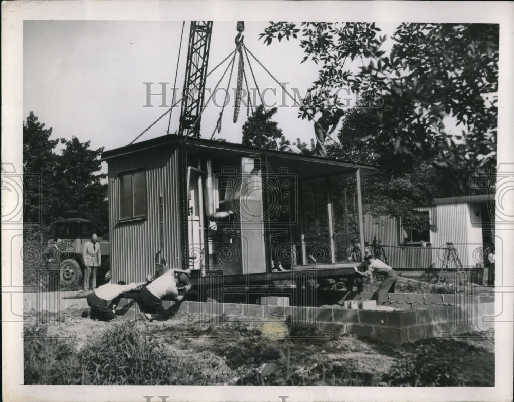 1948 Press Photo Complete Home Constructed at Factory and Set Down in