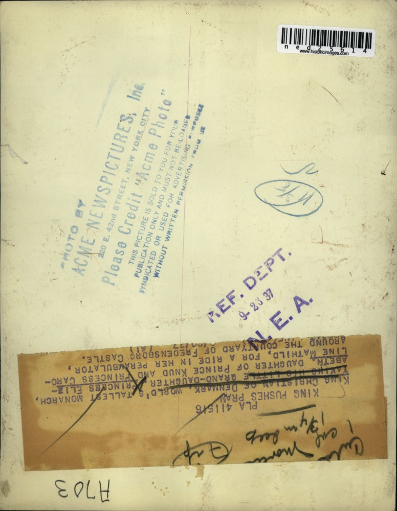 1937 Press Photo King Christian Of Denmark Pushes His Grand Daughter Around