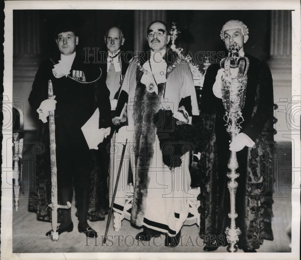 1939 Press Photo London's New Lord Mayor, Sir William Coxen, on Way to Take Oath