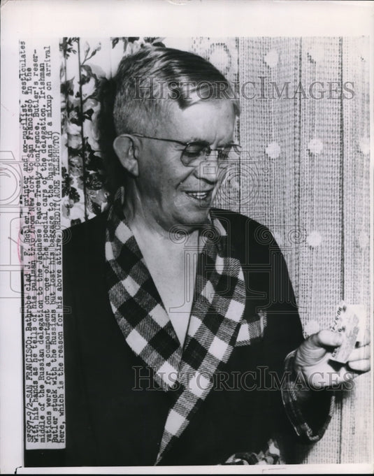 1951 Press Photo San Francisco JF Butler Bathrobe Trip New York Japanese Peace