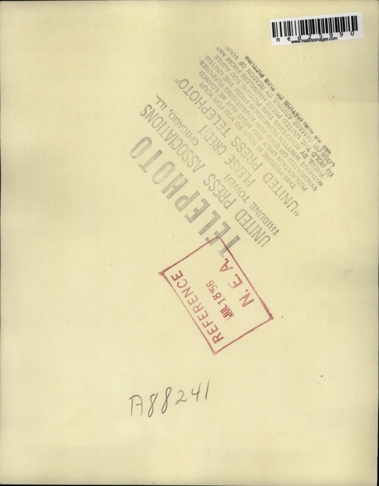 1956 Press Photo Reverend Thomas Graham Northcott outside court in Miami