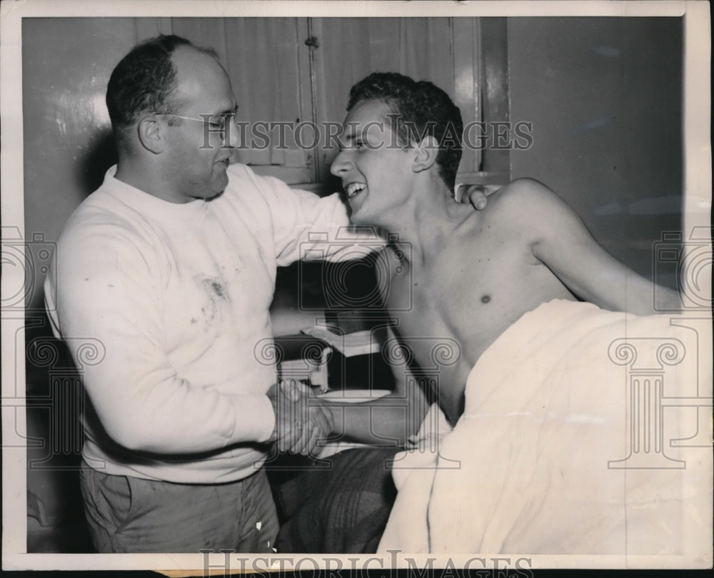 1948 Press Photo Pater Bird And Richard Fletcher Get Saved From River