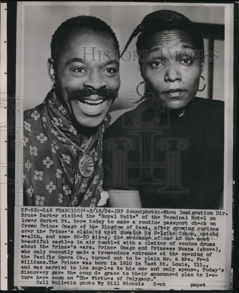 Load image into Gallery viewer, 1954 Press Photo San Francisco When immigration Director Bruce Barber visited
