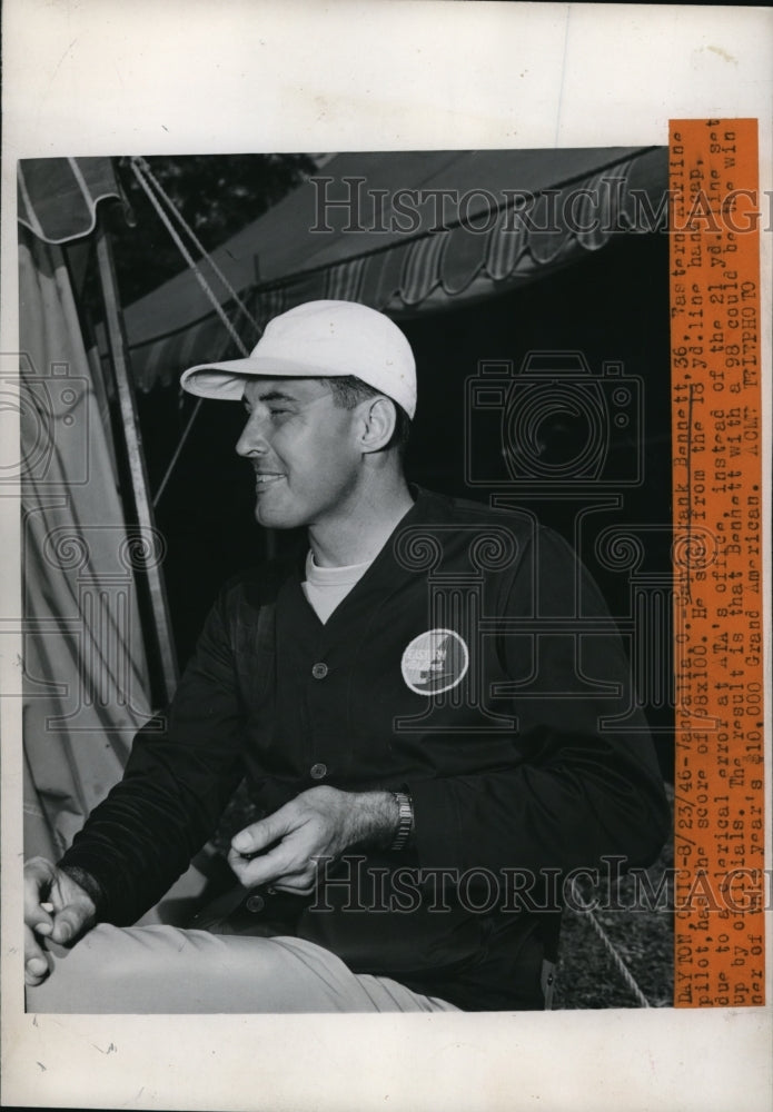 1946 Press Photo Capt James Bennet Eastern Airlines pilot has a score of 98x100