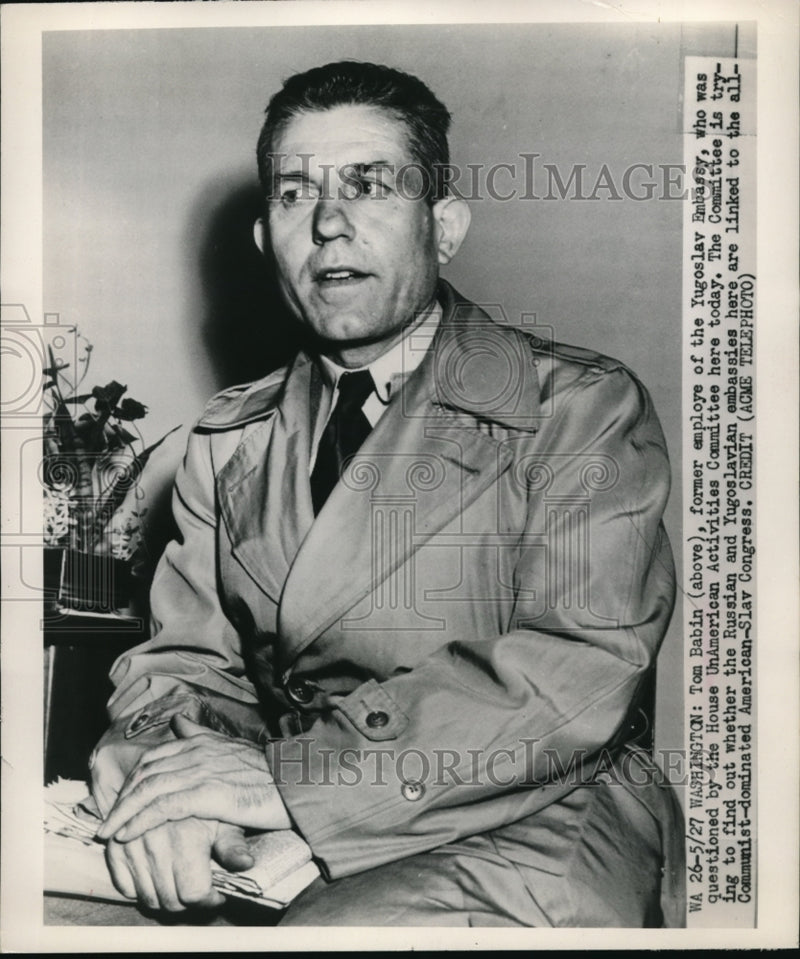 Load image into Gallery viewer, 1949 Press Photo Tom Babin, former employee of Yugoslav Embassy, questioned
