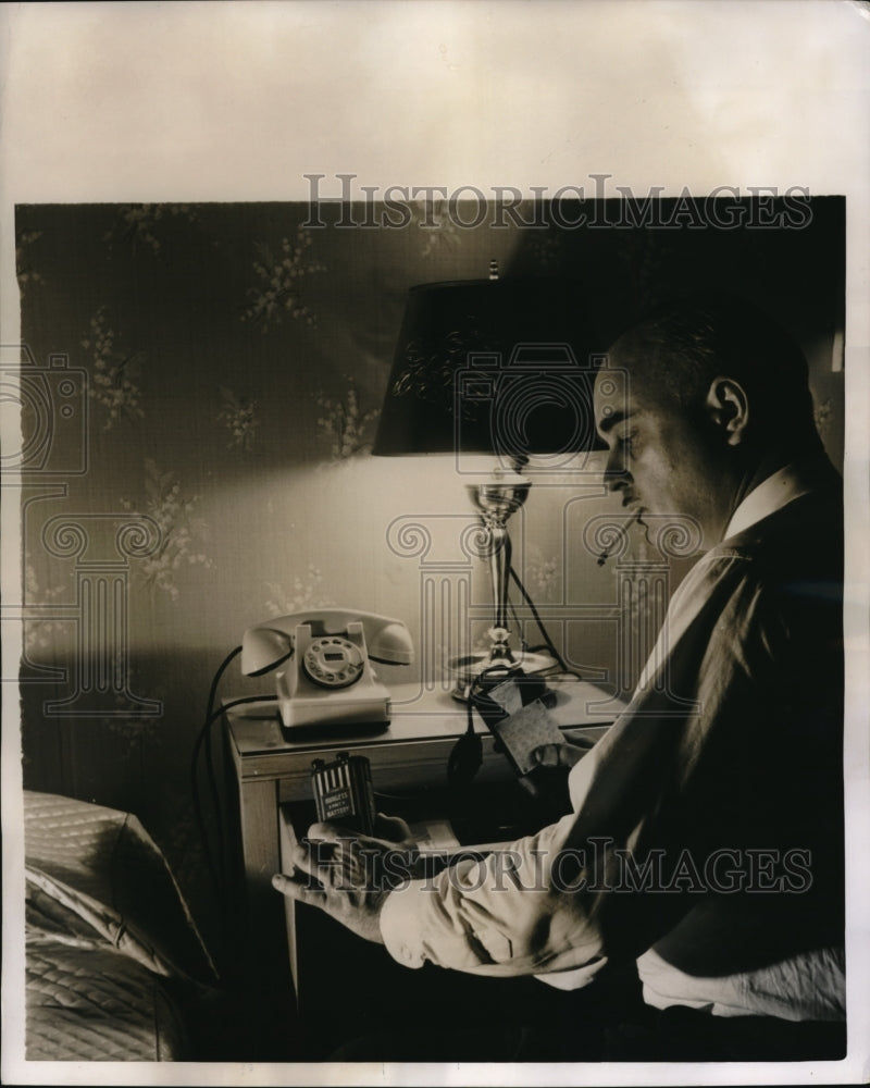 1951 Press Photo A miniature receiving station & amplifier placed in night stand