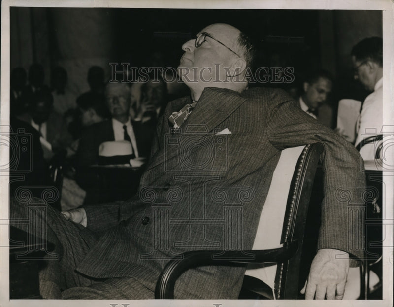 Load image into Gallery viewer, 1937 Press Photo Tom Girdler testifies at Senate Post Office Committee Hearing
