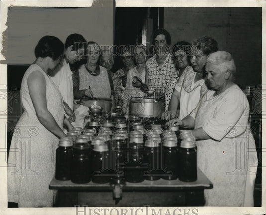 1931 Press Photo Pilgrim Congregational Church canning