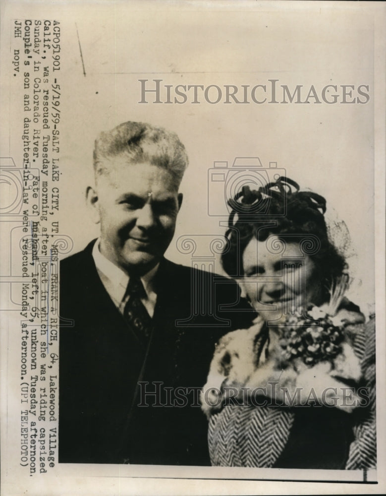 1959 Press Photo Mrs. Frank Rich, Lakewood Village, was rescued after boat