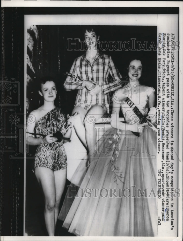 Load image into Gallery viewer, 1960 Press Photo obile Ala 3 winners in second day's competition in Americas
